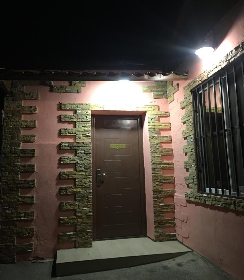 Bonvenon Capsule Hostel Ереван Экстерьер фото