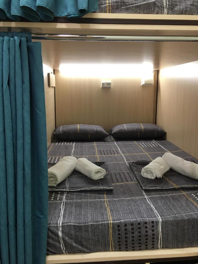 Bonvenon Capsule Hostel Ереван Экстерьер фото
