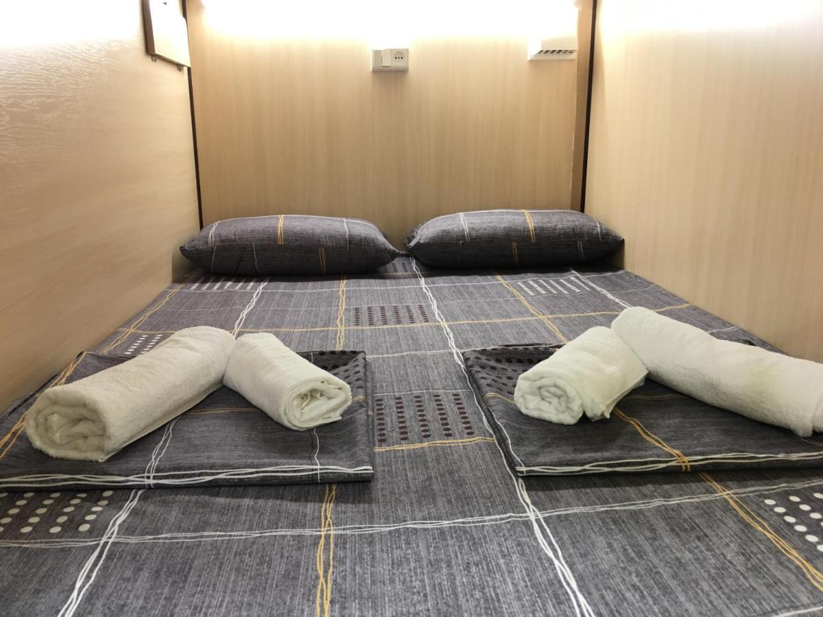 Bonvenon Capsule Hostel Ереван Экстерьер фото