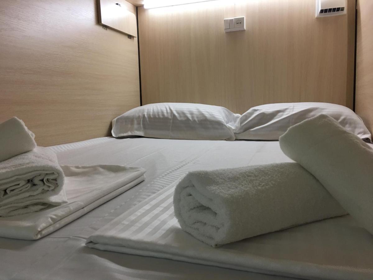 Bonvenon Capsule Hostel Ереван Экстерьер фото