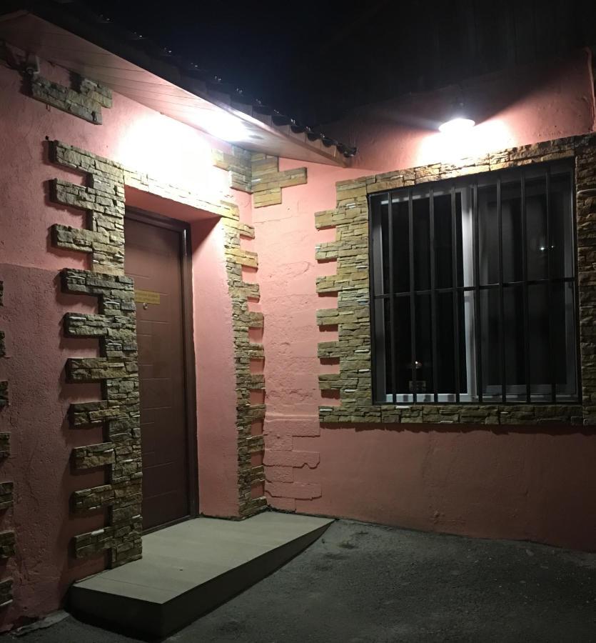Bonvenon Capsule Hostel Ереван Экстерьер фото