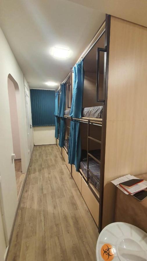 Bonvenon Capsule Hostel Ереван Экстерьер фото