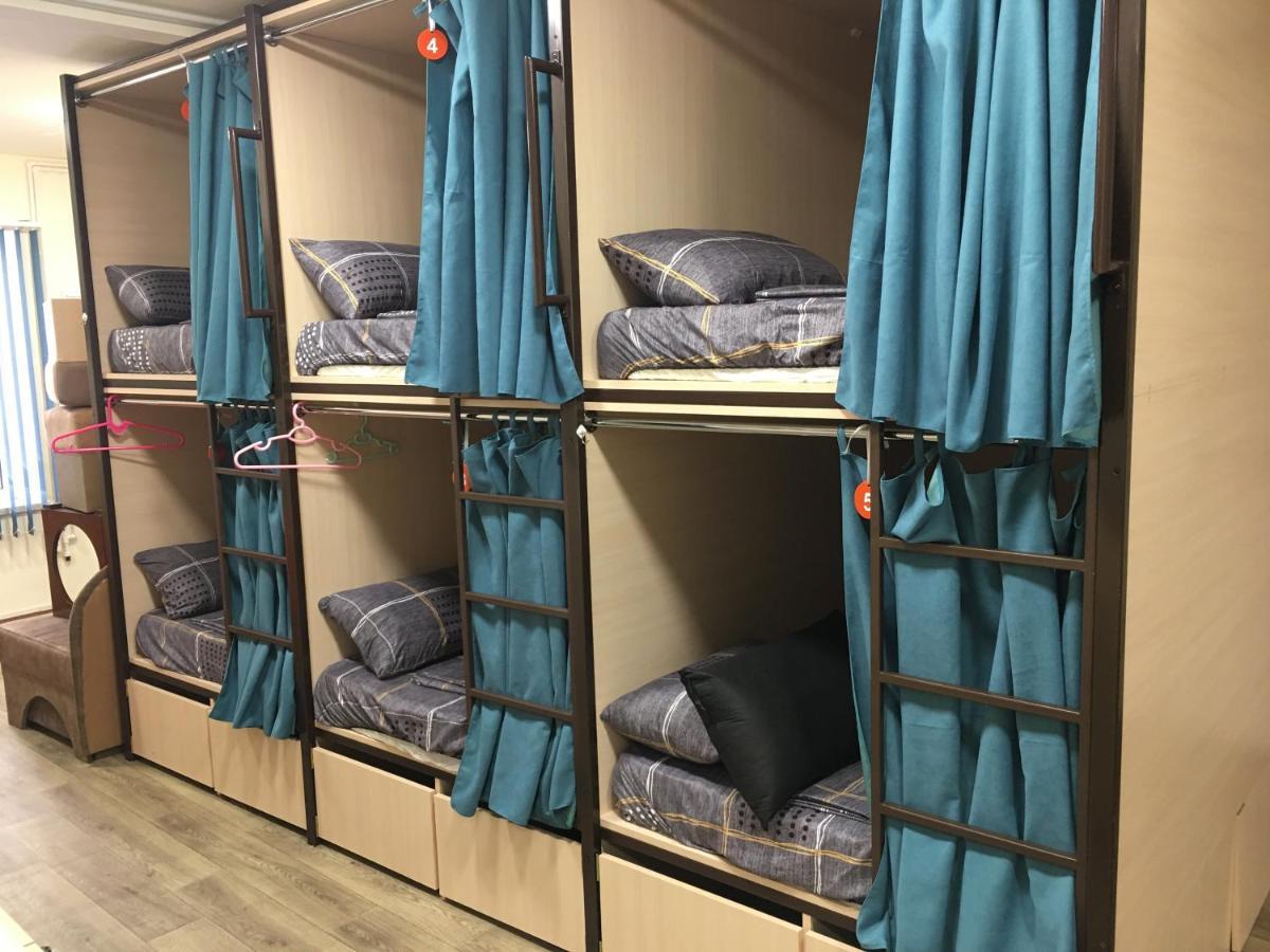 Bonvenon Capsule Hostel Ереван Экстерьер фото