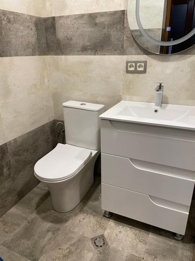 Bonvenon Capsule Hostel Ереван Экстерьер фото