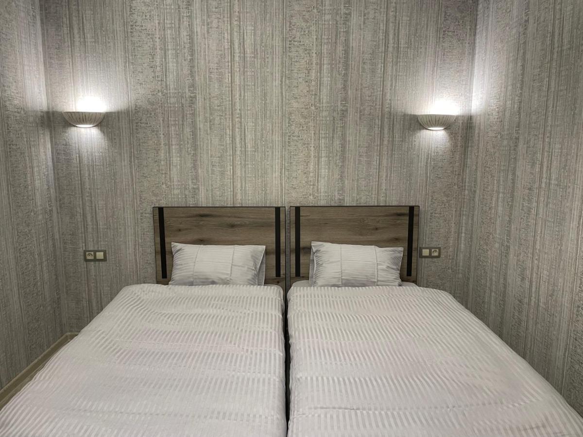 Bonvenon Capsule Hostel Ереван Экстерьер фото